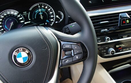 BMW 5 серия, 2017 год, 3 199 000 рублей, 15 фотография