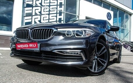 BMW 5 серия, 2017 год, 3 199 000 рублей, 27 фотография