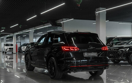 Volkswagen Touareg III, 2018 год, 4 410 000 рублей, 4 фотография