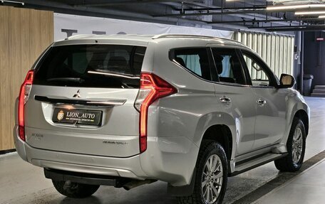 Mitsubishi Pajero Sport III рестайлинг, 2017 год, 2 730 000 рублей, 7 фотография