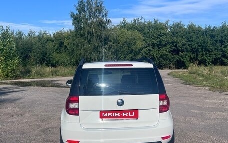 Skoda Yeti I рестайлинг, 2017 год, 1 150 000 рублей, 18 фотография