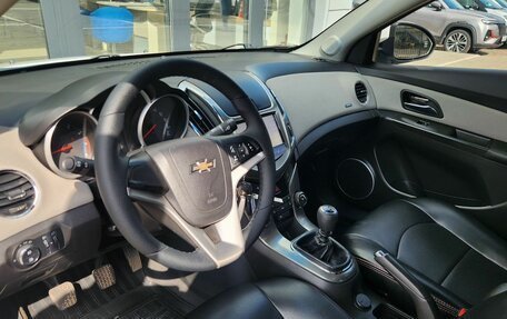 Chevrolet Cruze II, 2015 год, 930 000 рублей, 7 фотография
