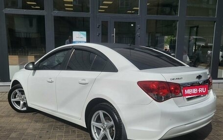 Chevrolet Cruze II, 2015 год, 930 000 рублей, 3 фотография