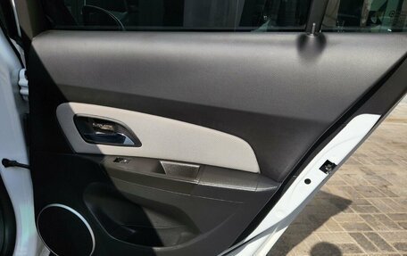 Chevrolet Cruze II, 2015 год, 930 000 рублей, 17 фотография