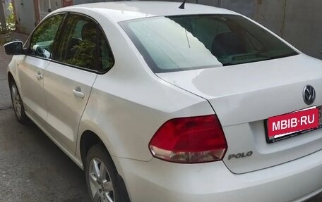 Volkswagen Polo VI (EU Market), 2011 год, 770 000 рублей, 2 фотография