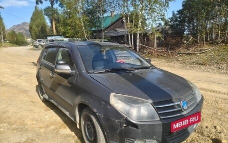 Geely MK Cross I, 2013 год, 100 000 рублей, 2 фотография
