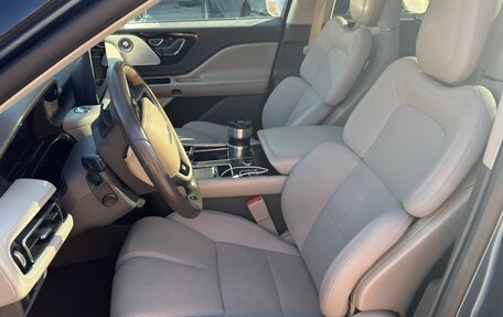 Lincoln Aviator II, 2019 год, 3 350 000 рублей, 8 фотография