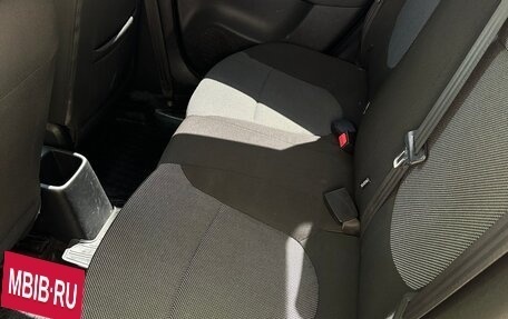 Hyundai Solaris II рестайлинг, 2011 год, 650 000 рублей, 7 фотография