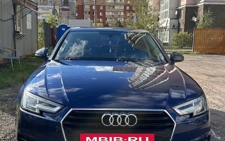 Audi A4, 2017 год, 2 050 000 рублей, 5 фотография