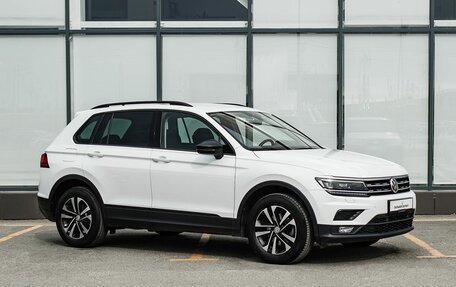 Volkswagen Tiguan II, 2020 год, 2 549 000 рублей, 5 фотография
