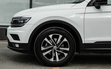 Volkswagen Tiguan II, 2020 год, 2 549 000 рублей, 9 фотография