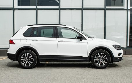 Volkswagen Tiguan II, 2020 год, 2 549 000 рублей, 8 фотография