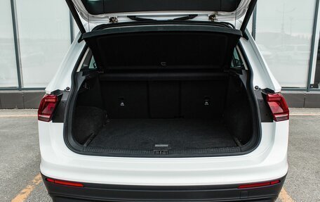 Volkswagen Tiguan II, 2020 год, 2 549 000 рублей, 21 фотография