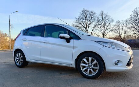 Ford Fiesta, 2011 год, 600 000 рублей, 3 фотография