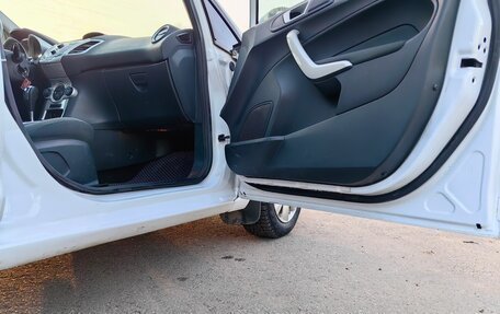 Ford Fiesta, 2011 год, 600 000 рублей, 9 фотография