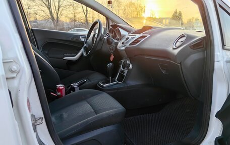 Ford Fiesta, 2011 год, 600 000 рублей, 10 фотография
