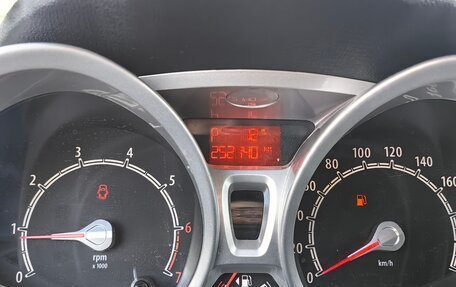 Ford Fiesta, 2011 год, 600 000 рублей, 23 фотография