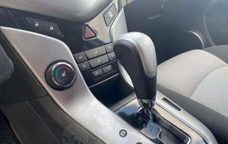 Chevrolet Cruze II, 2011 год, 500 000 рублей, 9 фотография