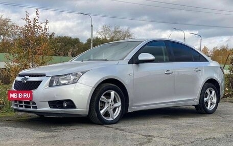 Chevrolet Cruze II, 2011 год, 500 000 рублей, 16 фотография