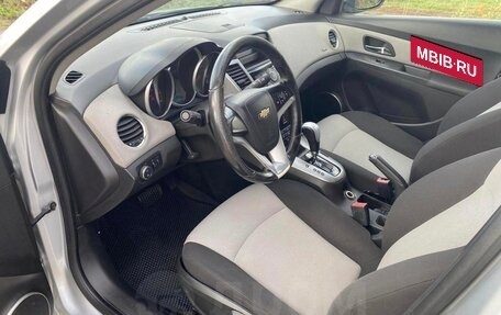 Chevrolet Cruze II, 2011 год, 500 000 рублей, 12 фотография
