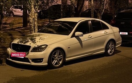 Mercedes-Benz C-Класс, 2012 год, 1 150 000 рублей, 3 фотография