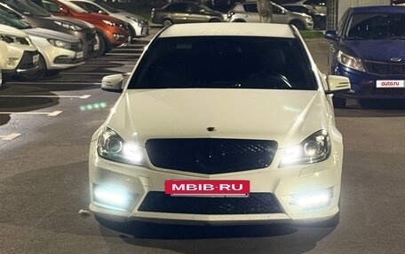 Mercedes-Benz C-Класс, 2012 год, 1 150 000 рублей, 2 фотография