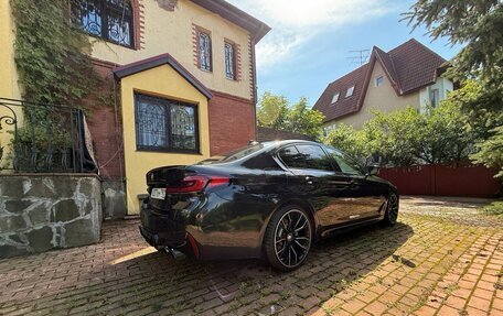 BMW 5 серия, 2018 год, 3 200 000 рублей, 4 фотография