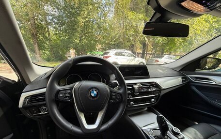 BMW 5 серия, 2018 год, 3 200 000 рублей, 10 фотография