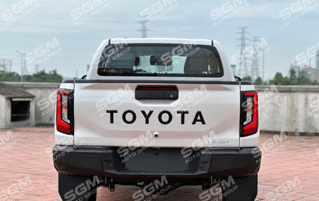 Toyota Hilux, 2026 год, 7 996 000 рублей, 7 фотография