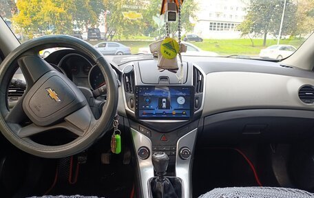 Chevrolet Cruze II, 2013 год, 650 000 рублей, 7 фотография