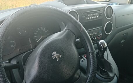 Peugeot Partner II рестайлинг 2, 2012 год, 570 000 рублей, 3 фотография