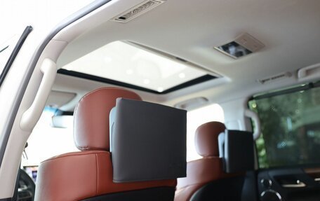 Lexus LX III, 2019 год, 12 000 000 рублей, 10 фотография