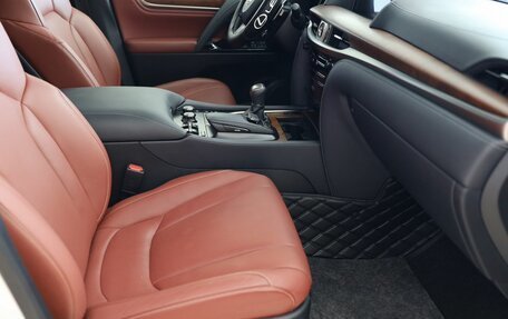 Lexus LX III, 2019 год, 12 000 000 рублей, 15 фотография