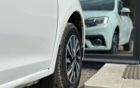 Renault Logan II, 2021 год, 1 050 000 рублей, 26 фотография
