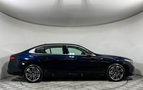BMW 5 серия, 2025 год, 8 350 000 рублей, 5 фотография