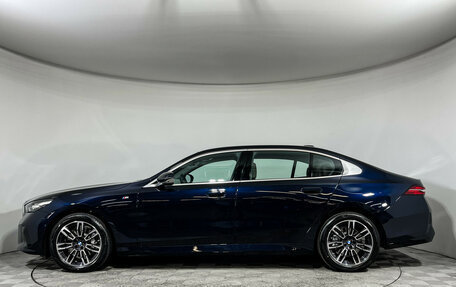BMW 5 серия, 2025 год, 8 350 000 рублей, 8 фотография