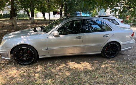 Mercedes-Benz E-Класс, 2003 год, 630 000 рублей, 2 фотография