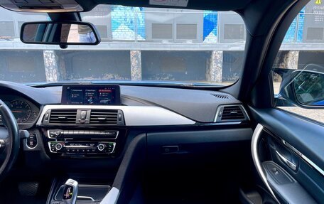 BMW 3 серия, 2018 год, 2 799 999 рублей, 15 фотография