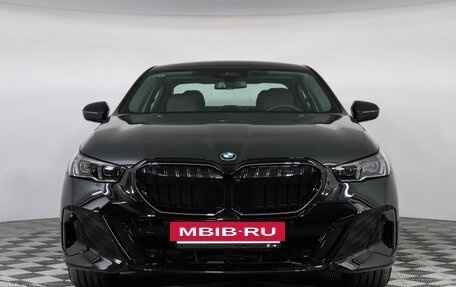 BMW 5 серия, 2025 год, 8 550 000 рублей, 2 фотография