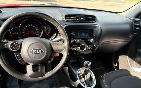 KIA Soul II рестайлинг, 2015 год, 1 500 000 рублей, 10 фотография
