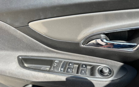 Opel Mokka I, 2013 год, 1 400 000 рублей, 16 фотография