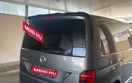 Volkswagen Caravelle T6 рестайлинг, 2021 год, 4 800 000 рублей, 3 фотография