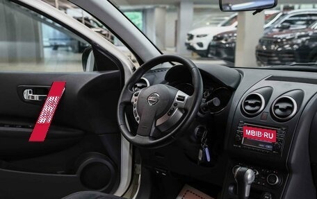 Nissan Qashqai, 2011 год, 950 000 рублей, 9 фотография