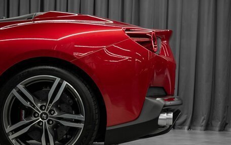 Ferrari Portofino, 2019 год, 19 994 000 рублей, 24 фотография