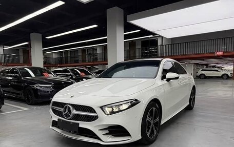 Mercedes-Benz A-Класс, 2022 год, 1 393 000 рублей, 1 фотография