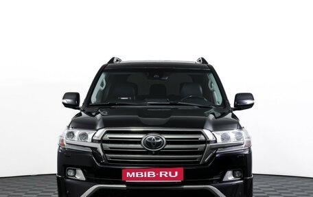 Toyota Land Cruiser 200, 2018 год, 5 655 000 рублей, 2 фотография