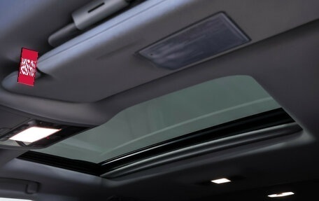 Toyota Land Cruiser 200, 2018 год, 5 655 000 рублей, 15 фотография