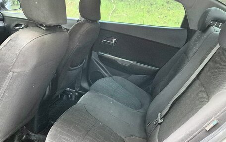KIA Rio III рестайлинг, 2012 год, 650 000 рублей, 13 фотография