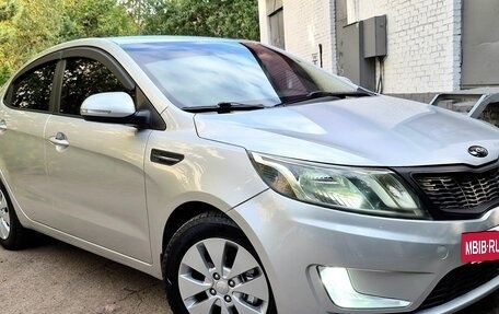 KIA Rio III рестайлинг, 2012 год, 650 000 рублей, 22 фотография