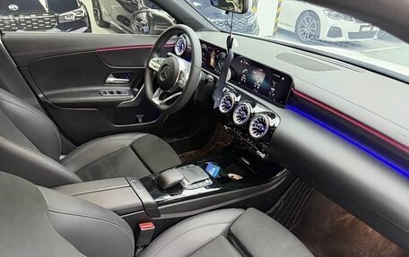 Mercedes-Benz A-Класс, 2022 год, 1 393 000 рублей, 15 фотография